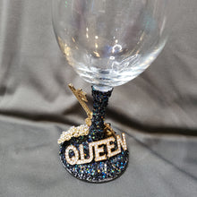 Load image into Gallery viewer, Black Queen Sippin Pretty wine glass
